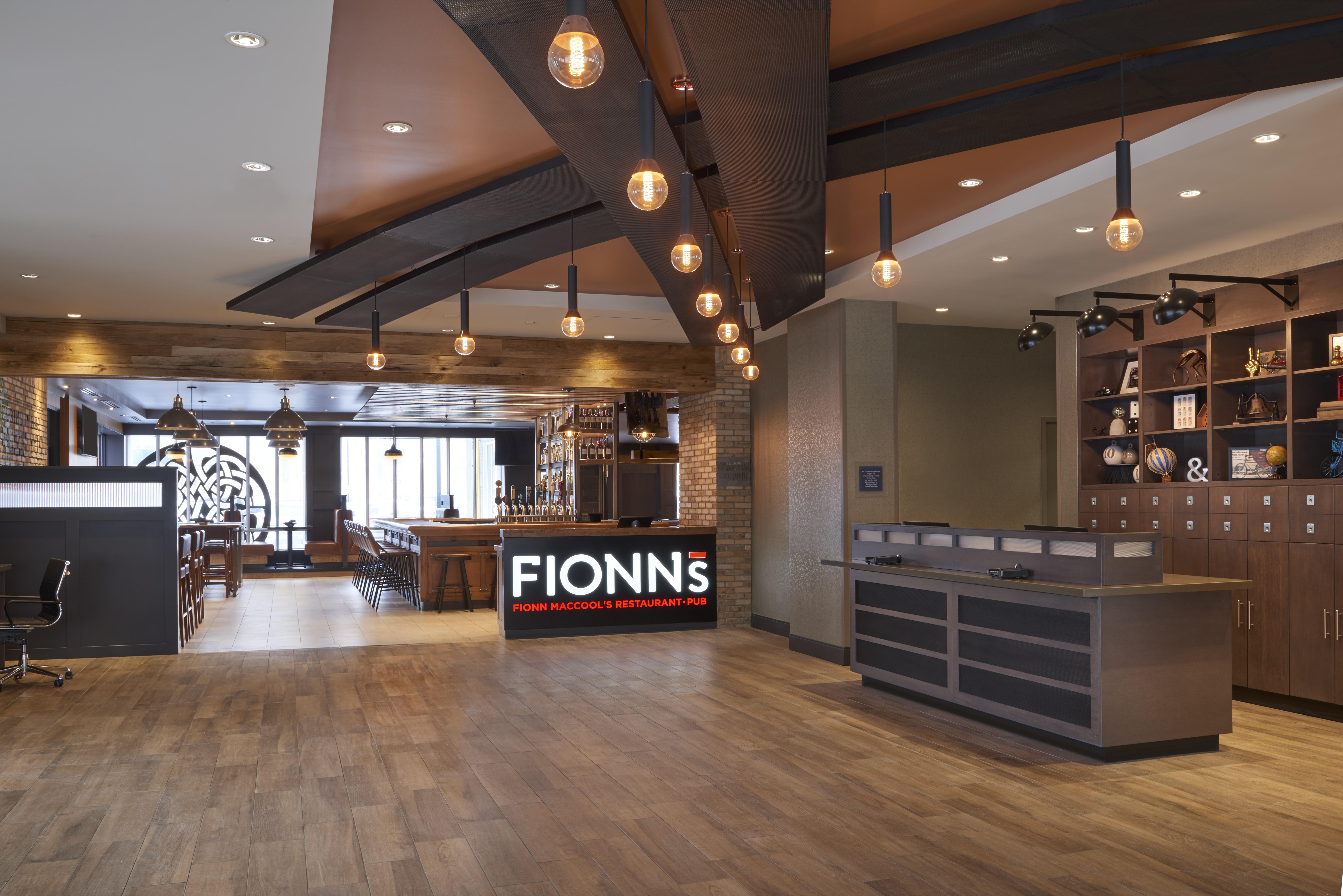 Four Points By Sheraton Toronto Airport East Eksteriør billede