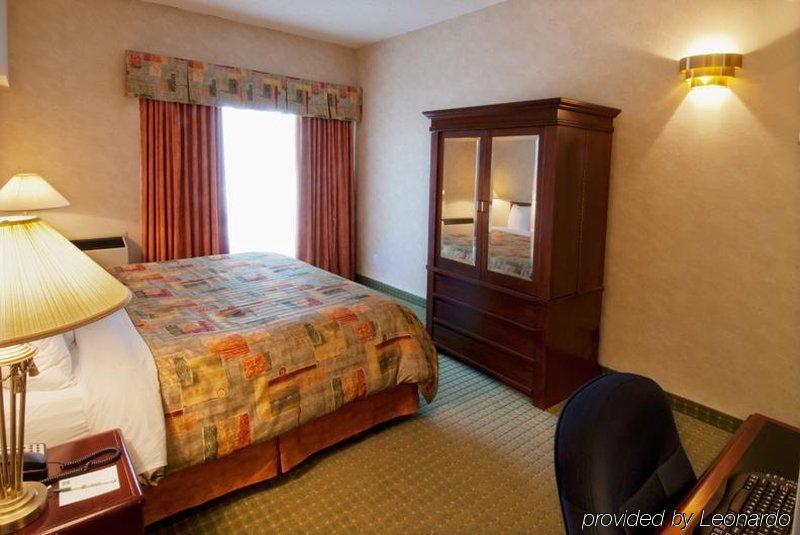 Four Points By Sheraton Toronto Airport East Værelse billede