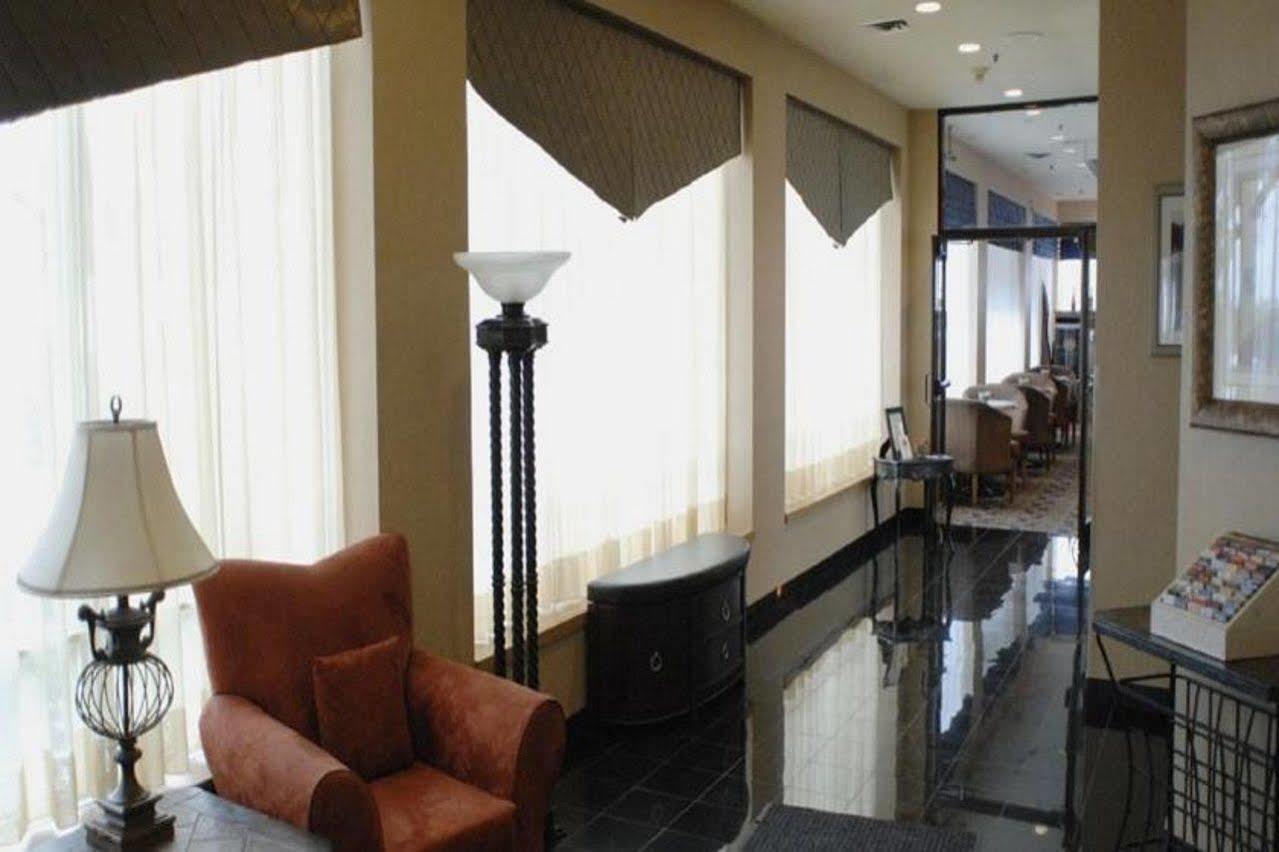Four Points By Sheraton Toronto Airport East Eksteriør billede
