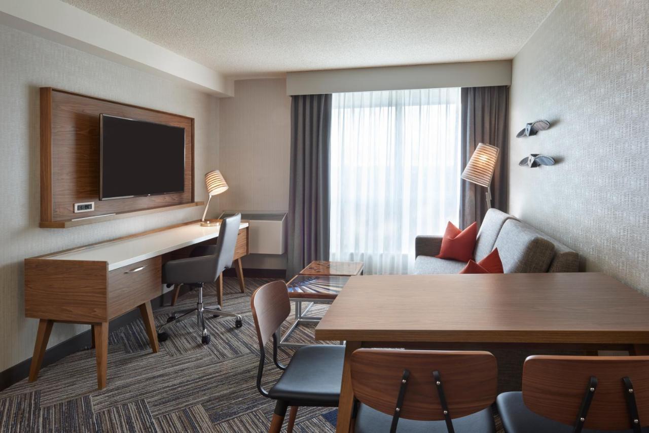 Four Points By Sheraton Toronto Airport East Eksteriør billede